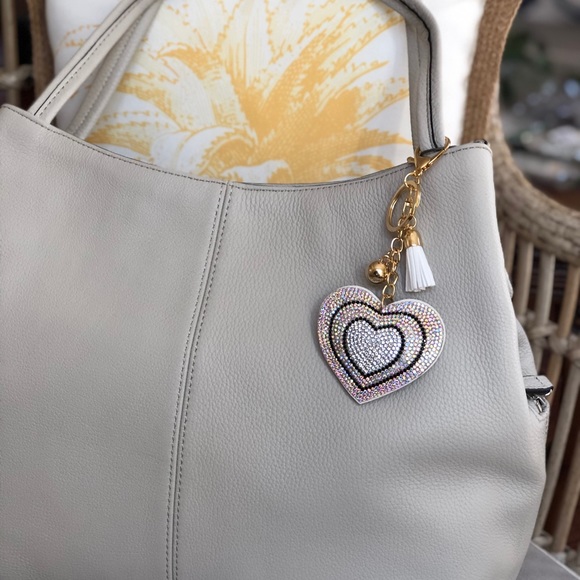 Heart Rhinestone Keychain - Picture 2 of 3